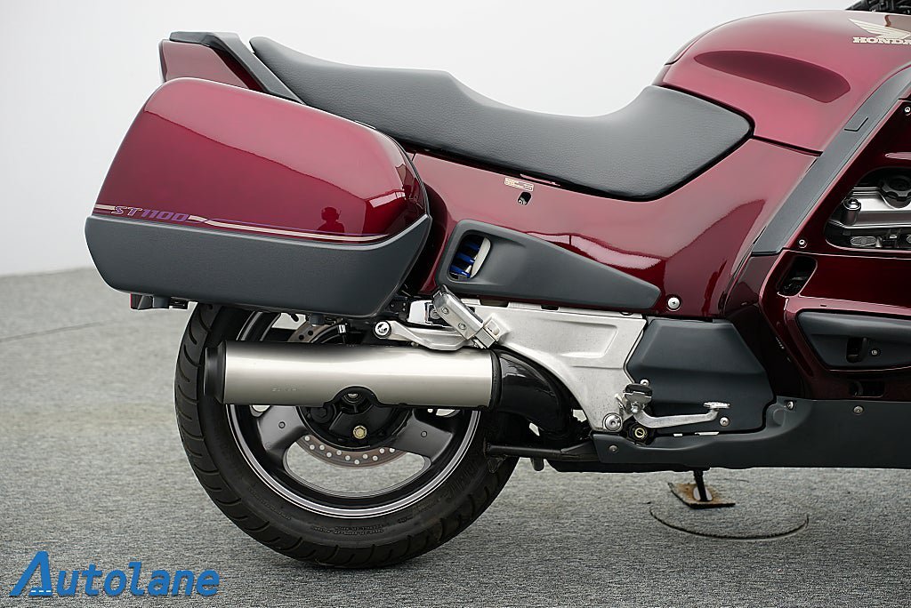 Vehicle Image 10