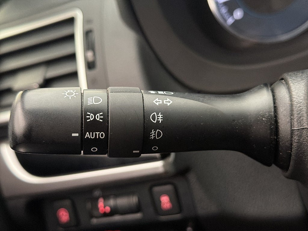 Vehicle Image 29