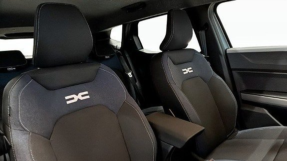 Vehicle Image 23