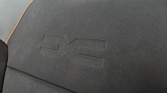 Vehicle Image 22