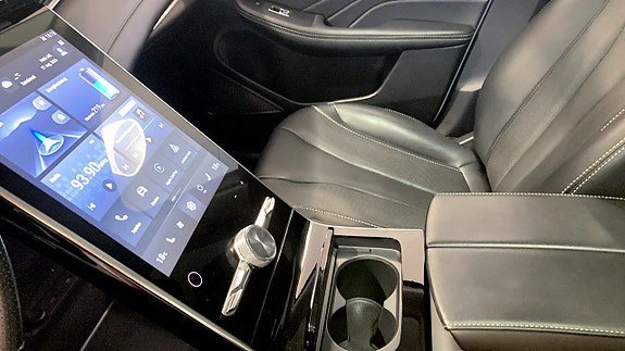 Vehicle Image 15