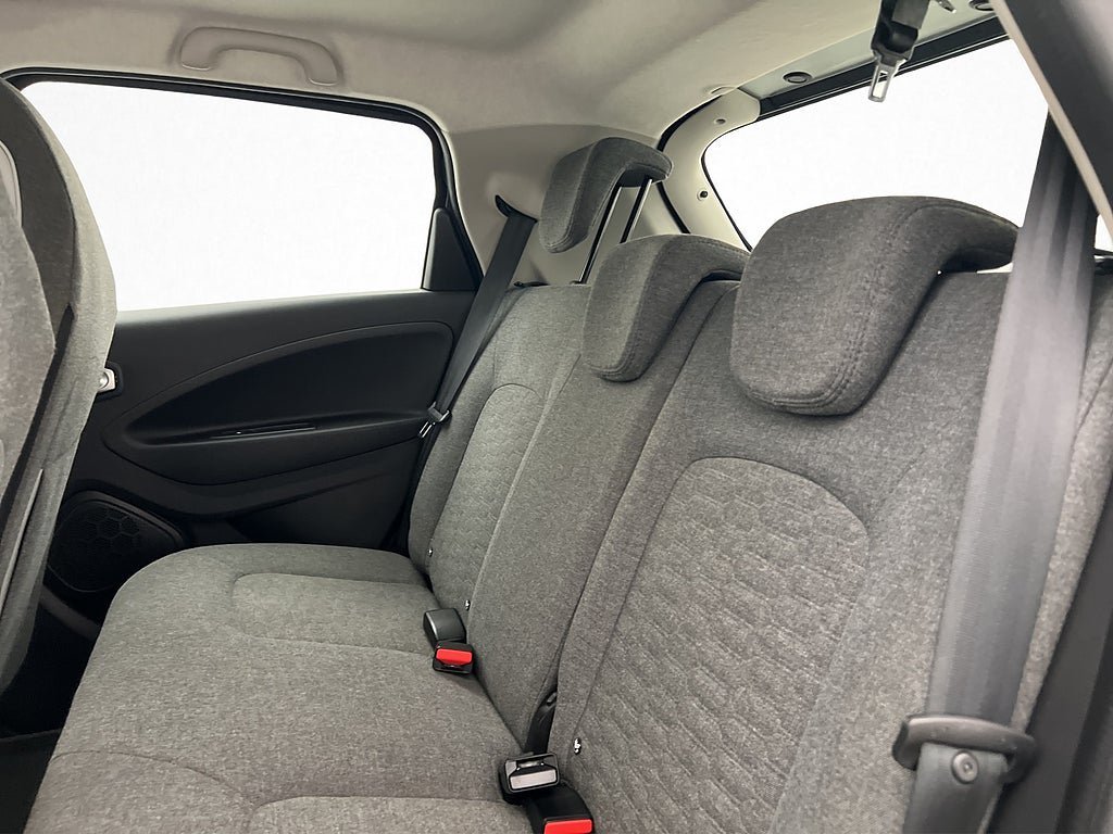 Vehicle Image 23