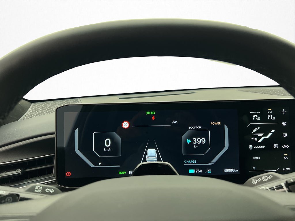 Vehicle Image 37