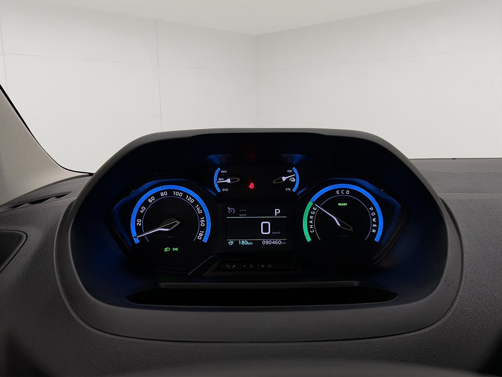 Vehicle Image 21