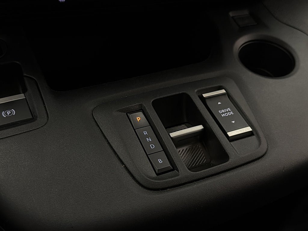 Vehicle Image 27