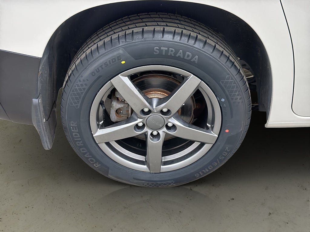 Vehicle Image 31