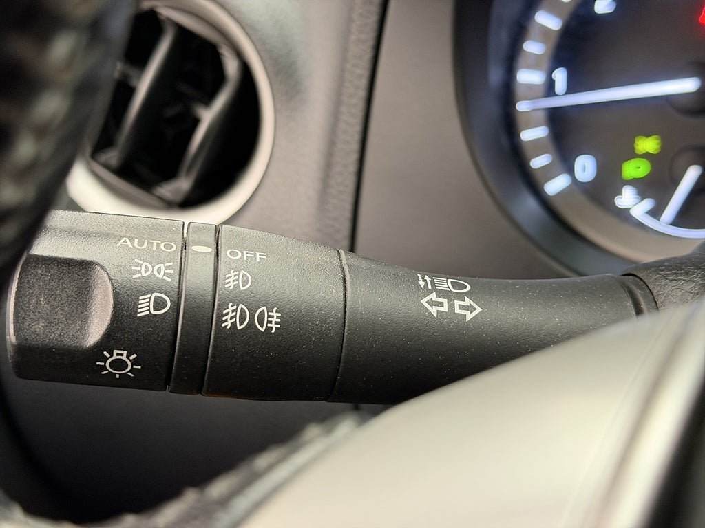 Vehicle Image 18