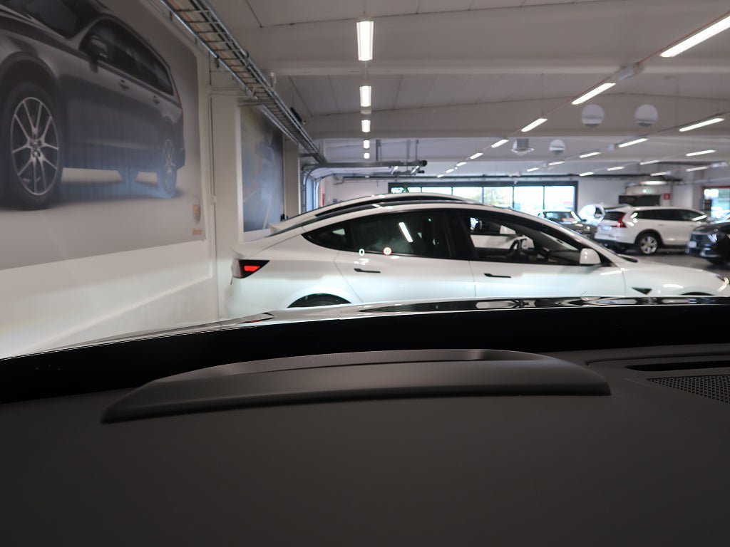 Vehicle Image 34