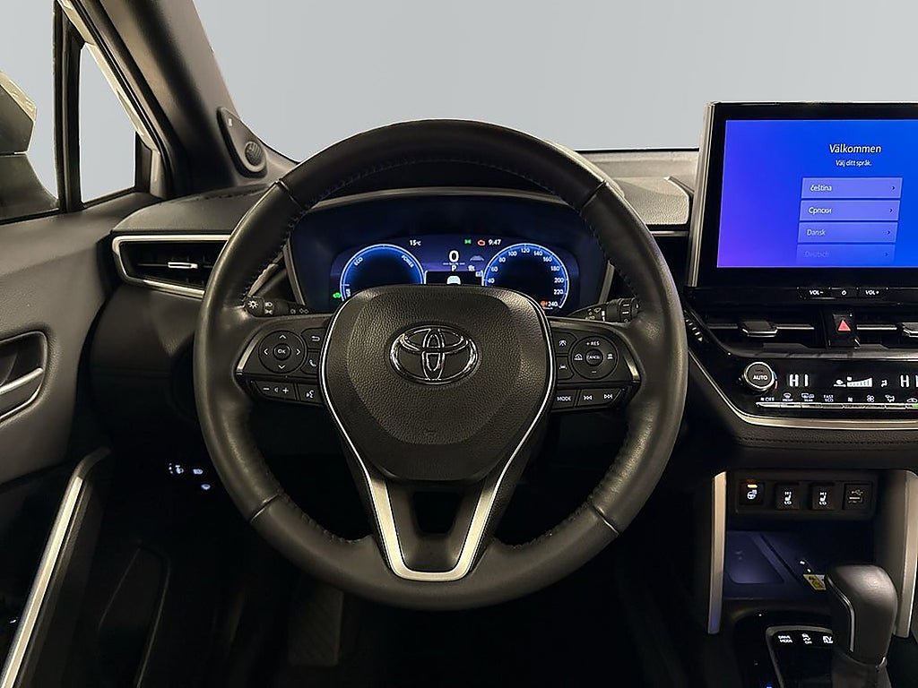 Vehicle Image 9