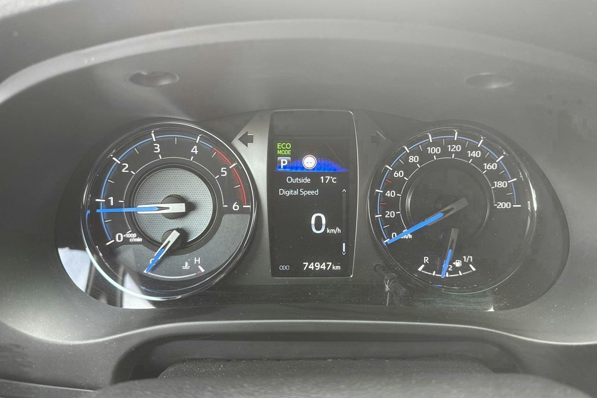 Vehicle Image 11