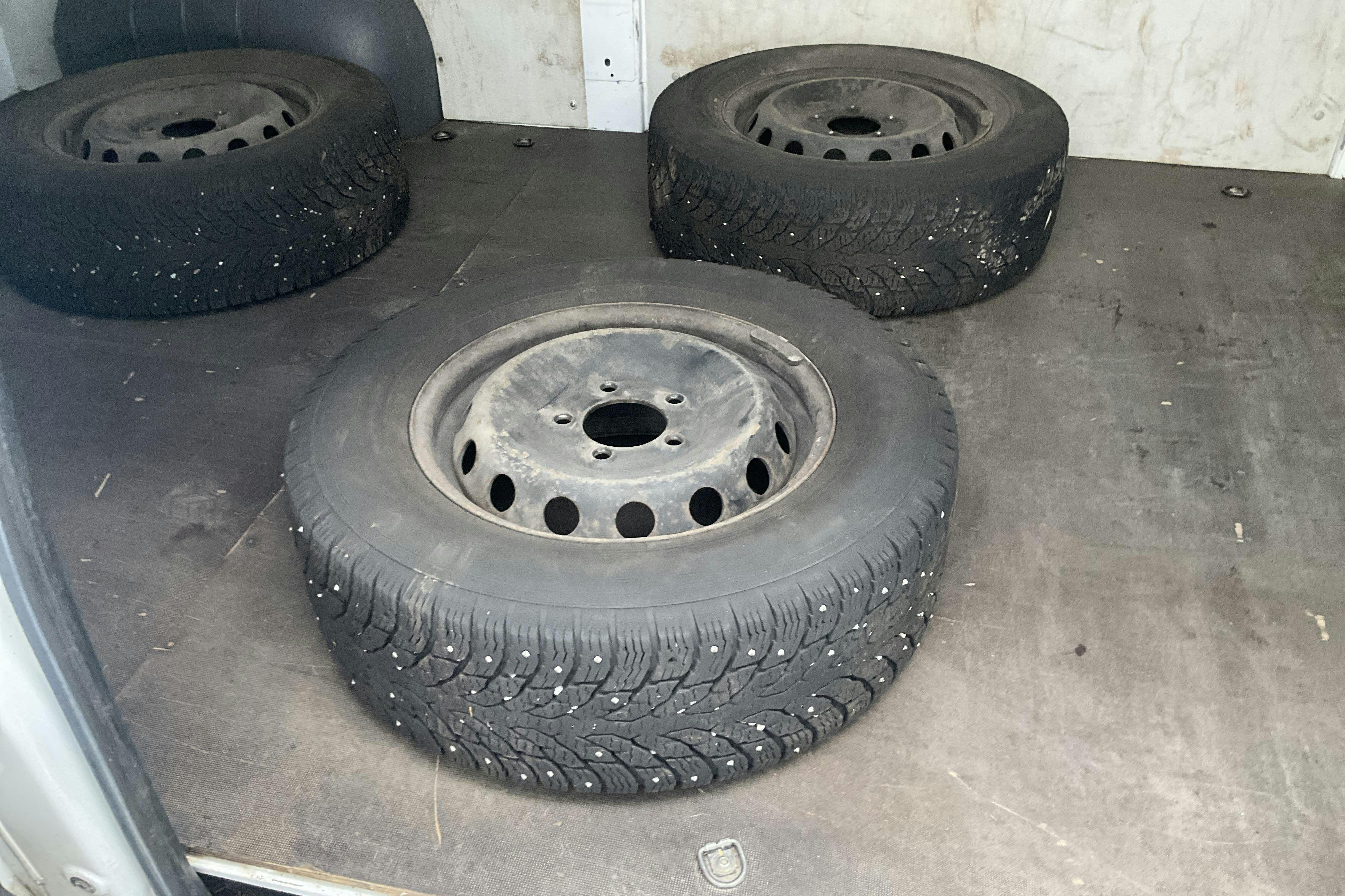 Vehicle Image 11