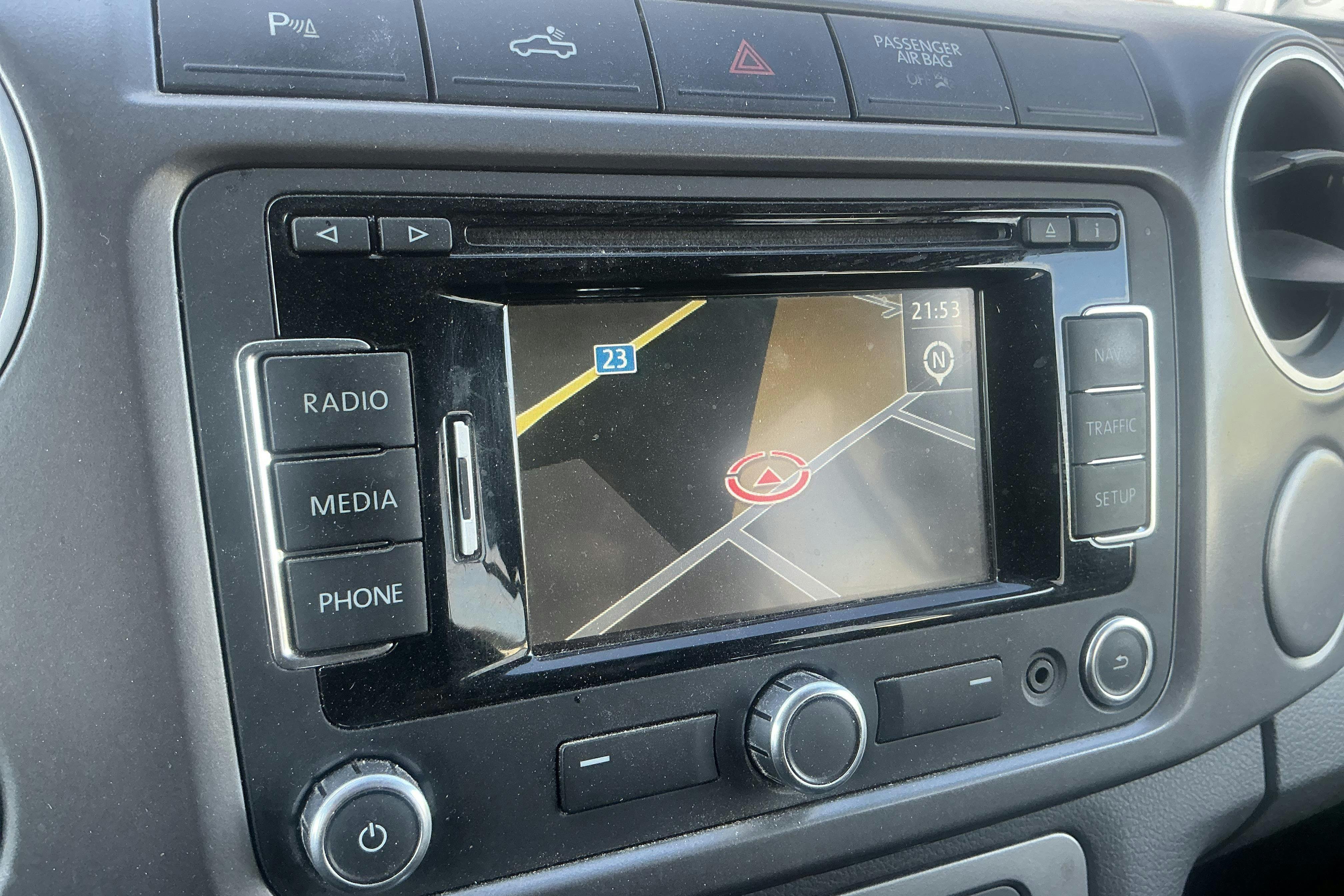 Vehicle Image 12