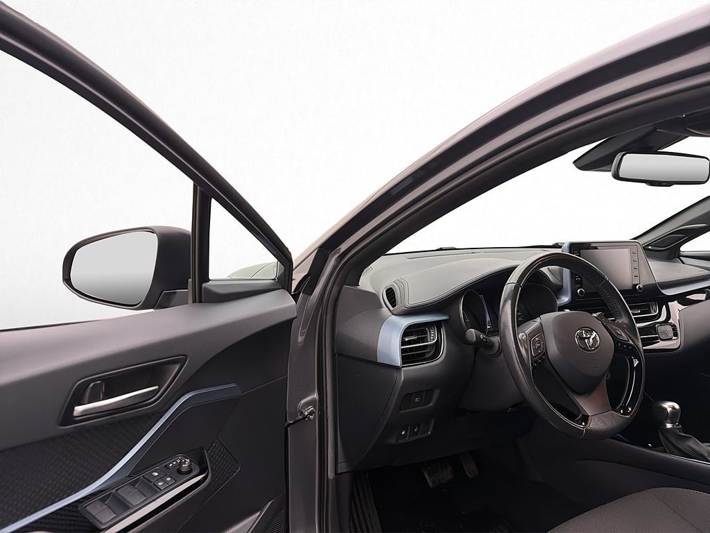 Vehicle Image 10
