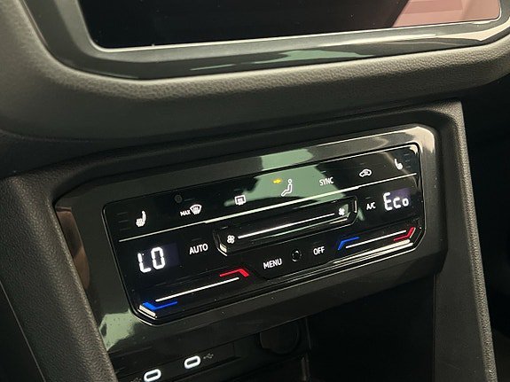 Vehicle Image 27