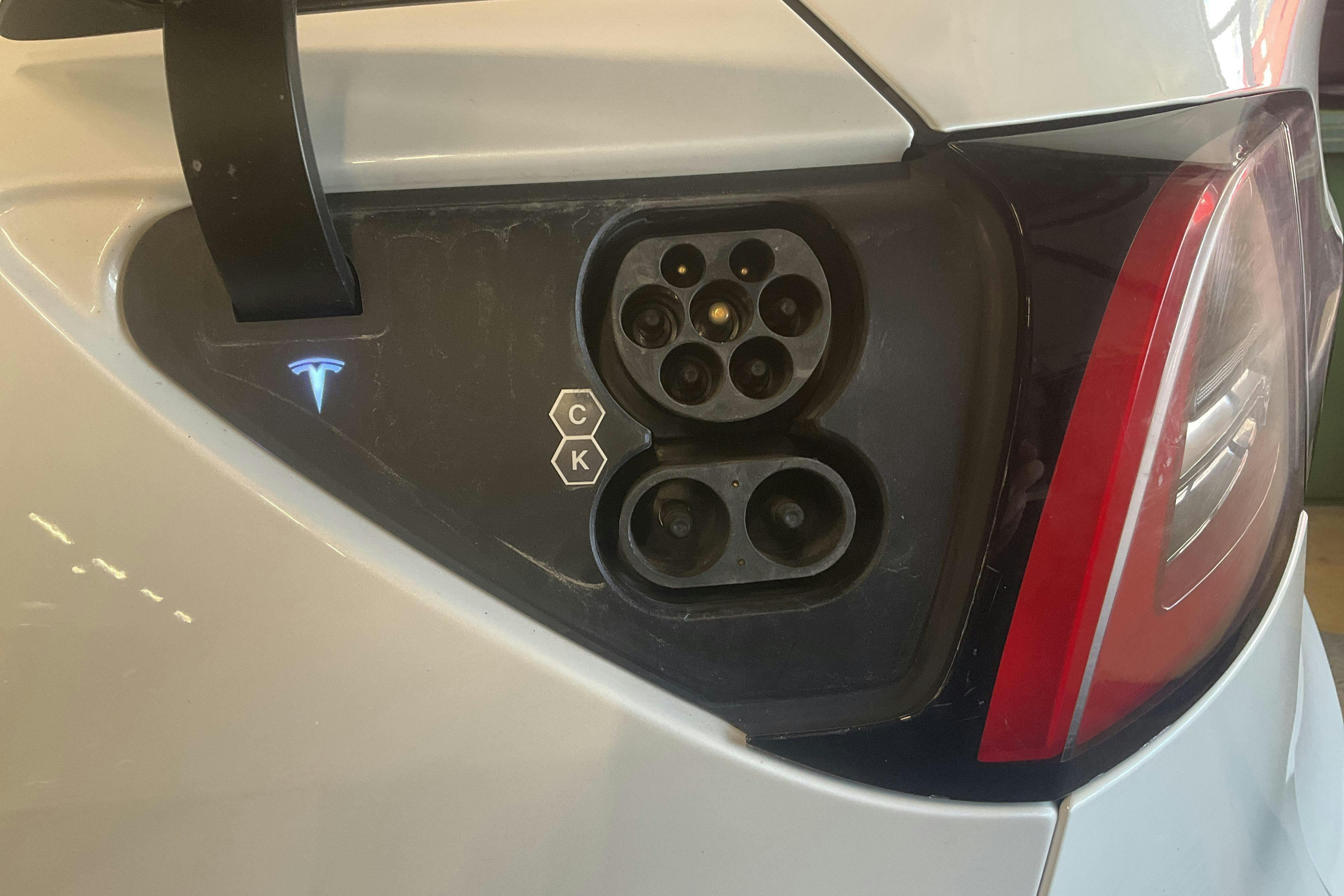 Vehicle Image 22