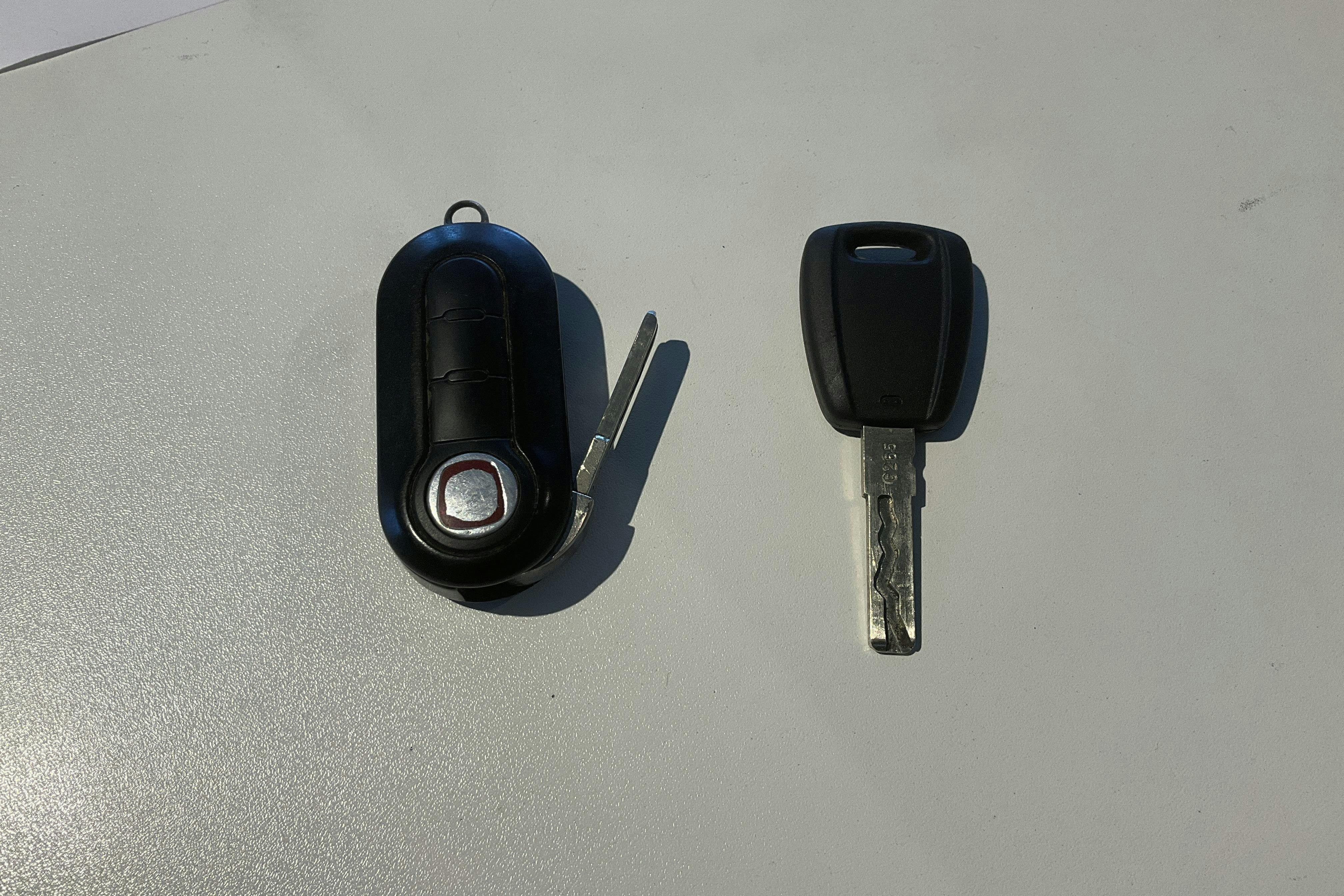 Vehicle Image 15