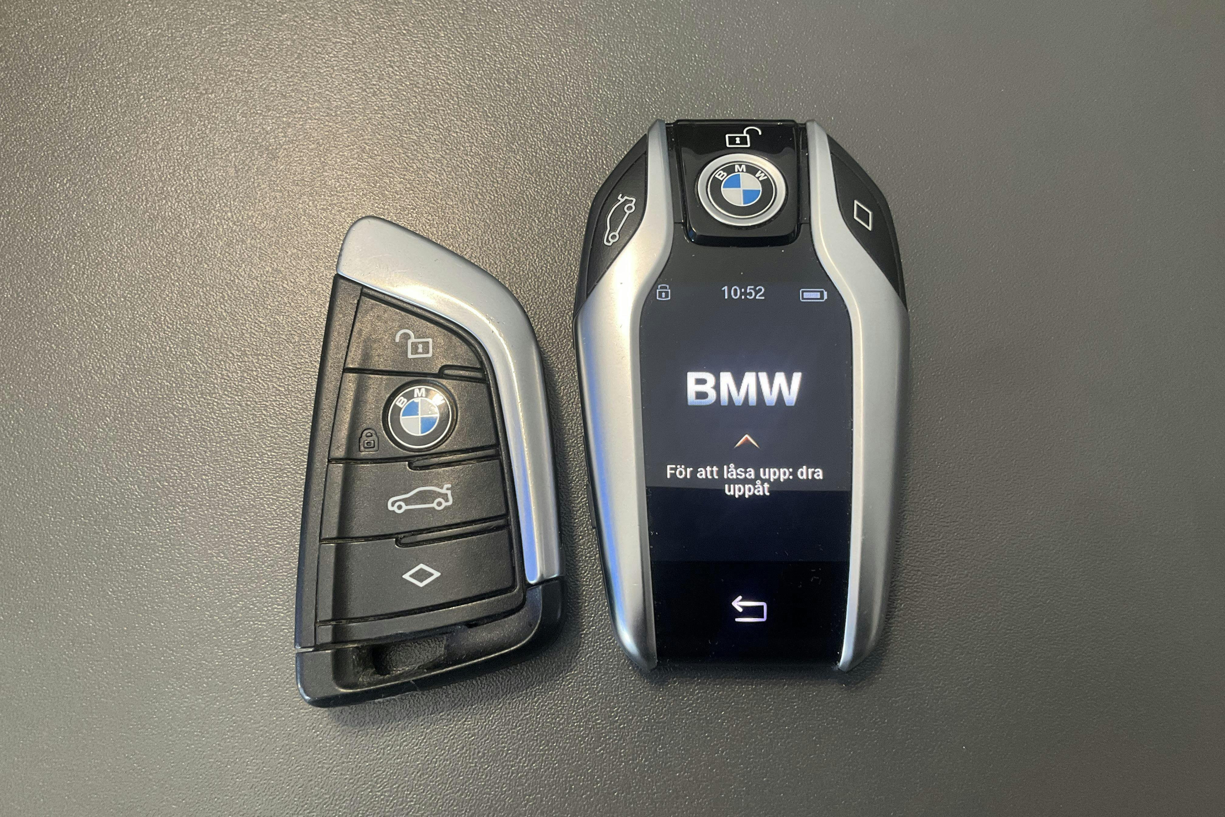 Vehicle Image 22