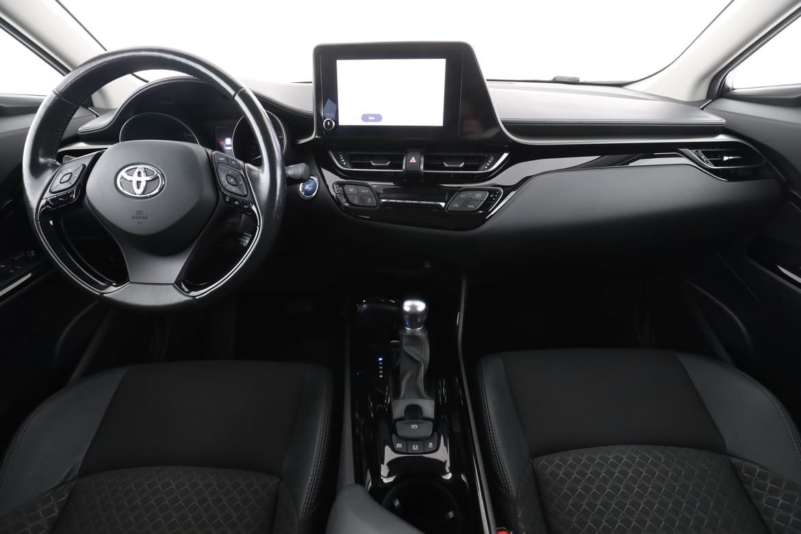 Vehicle Image 13