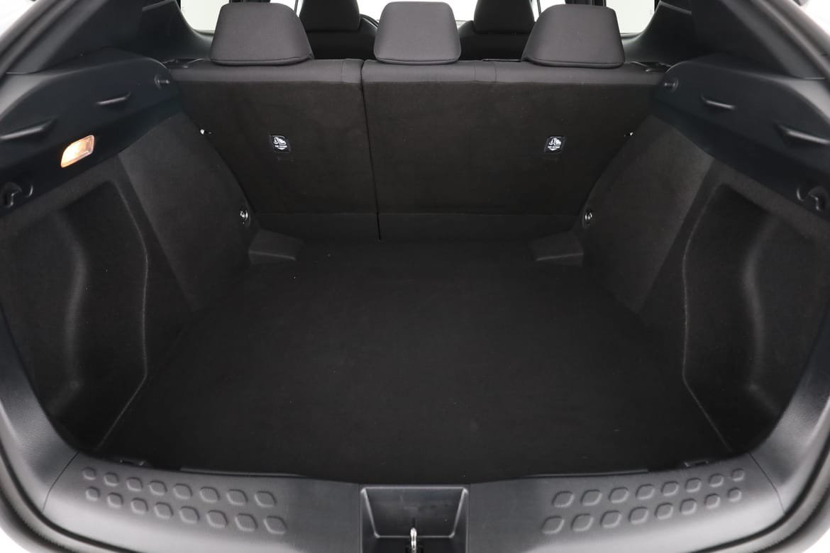 Vehicle Image 18