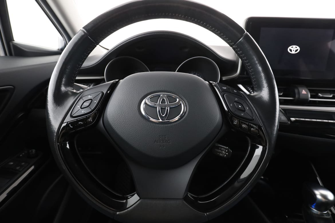 Vehicle Image 19