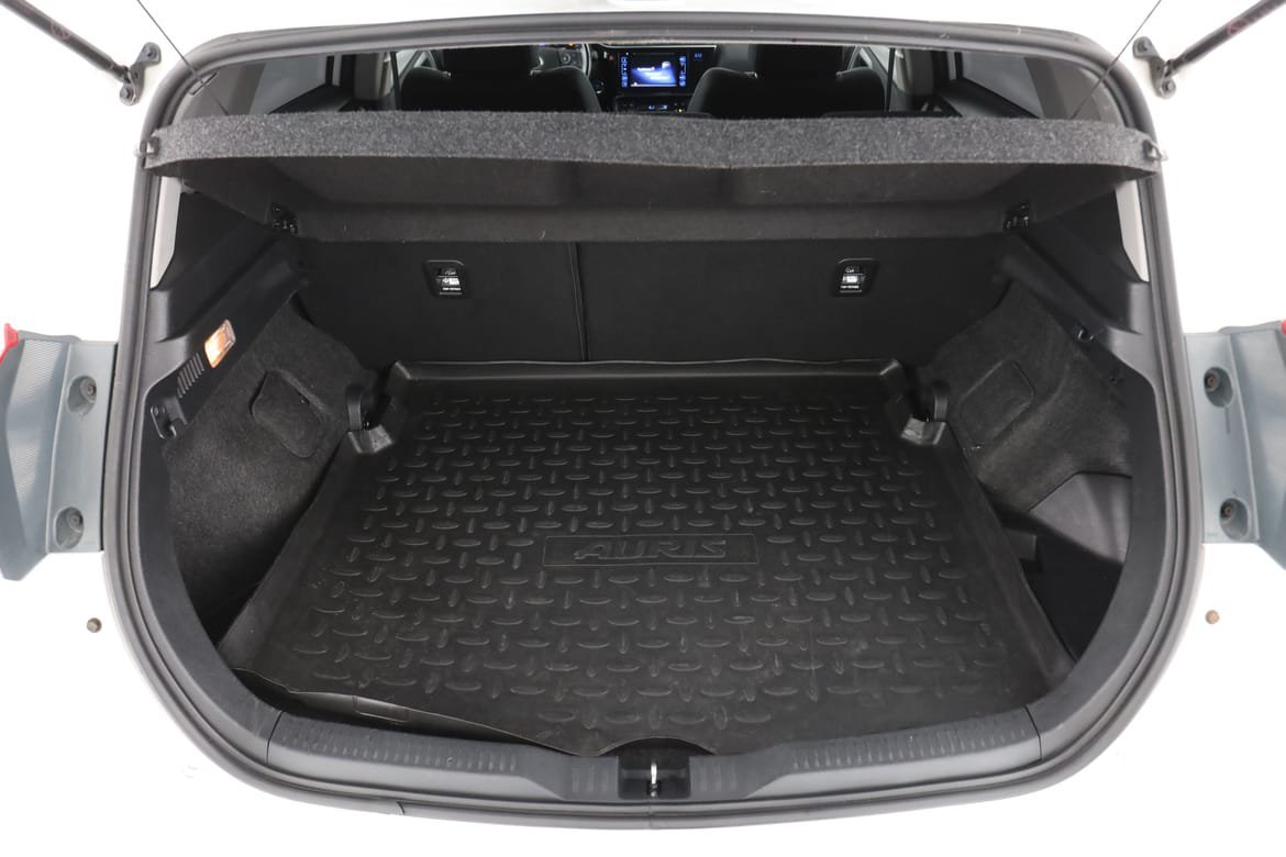 Vehicle Image 18