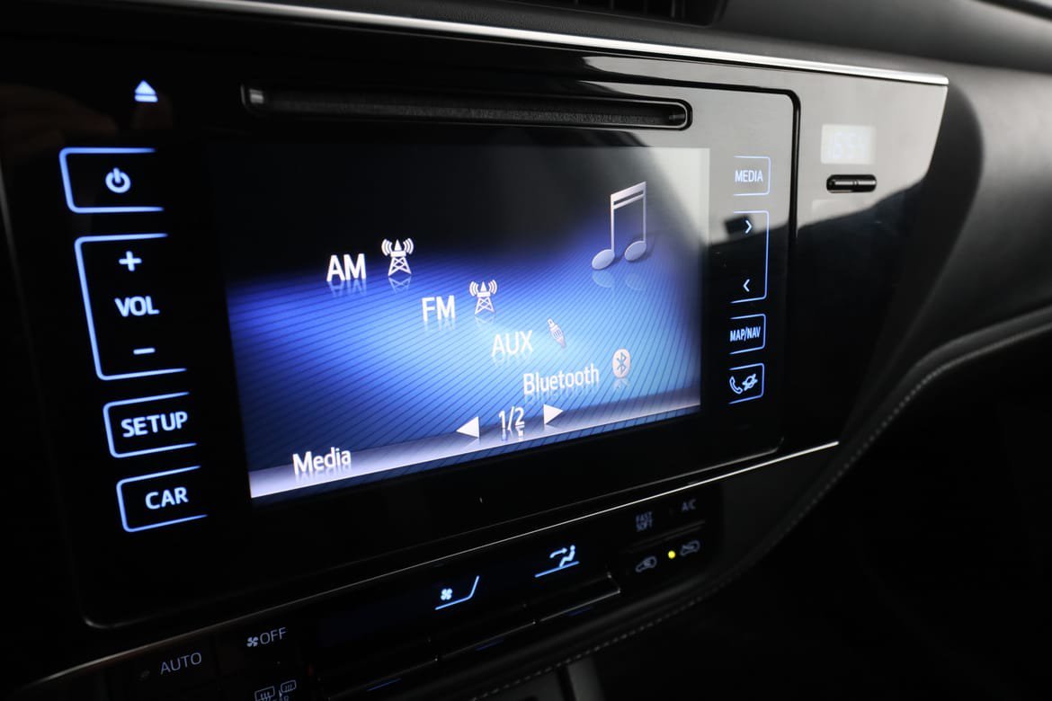 Vehicle Image 21