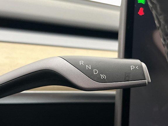 Vehicle Image 27