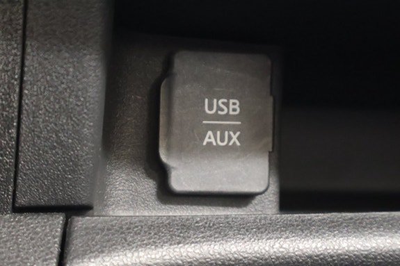Vehicle Image 18