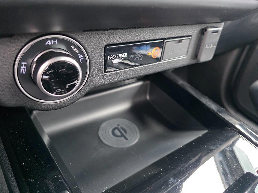 Vehicle Image 20