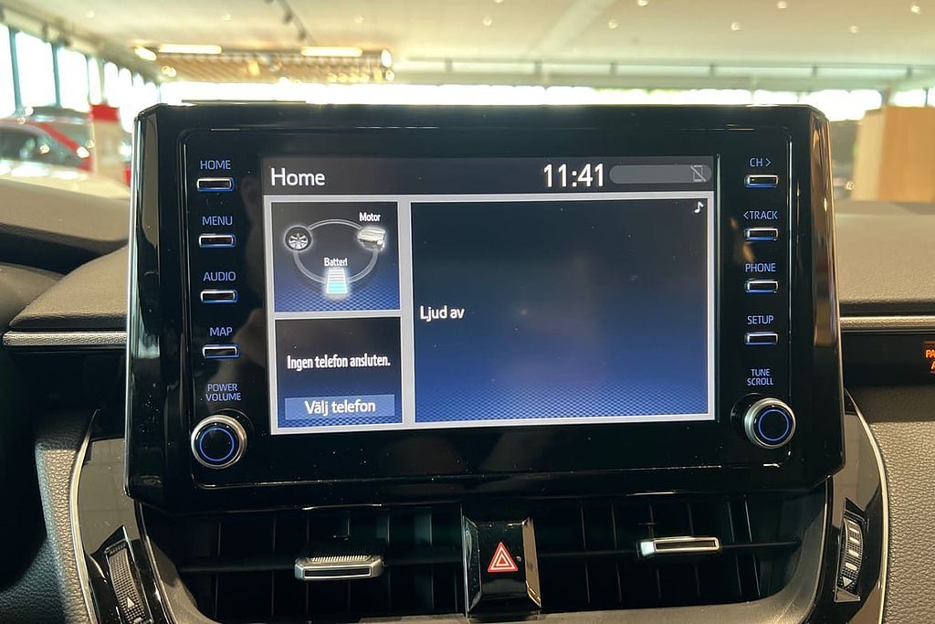 Vehicle Image 15