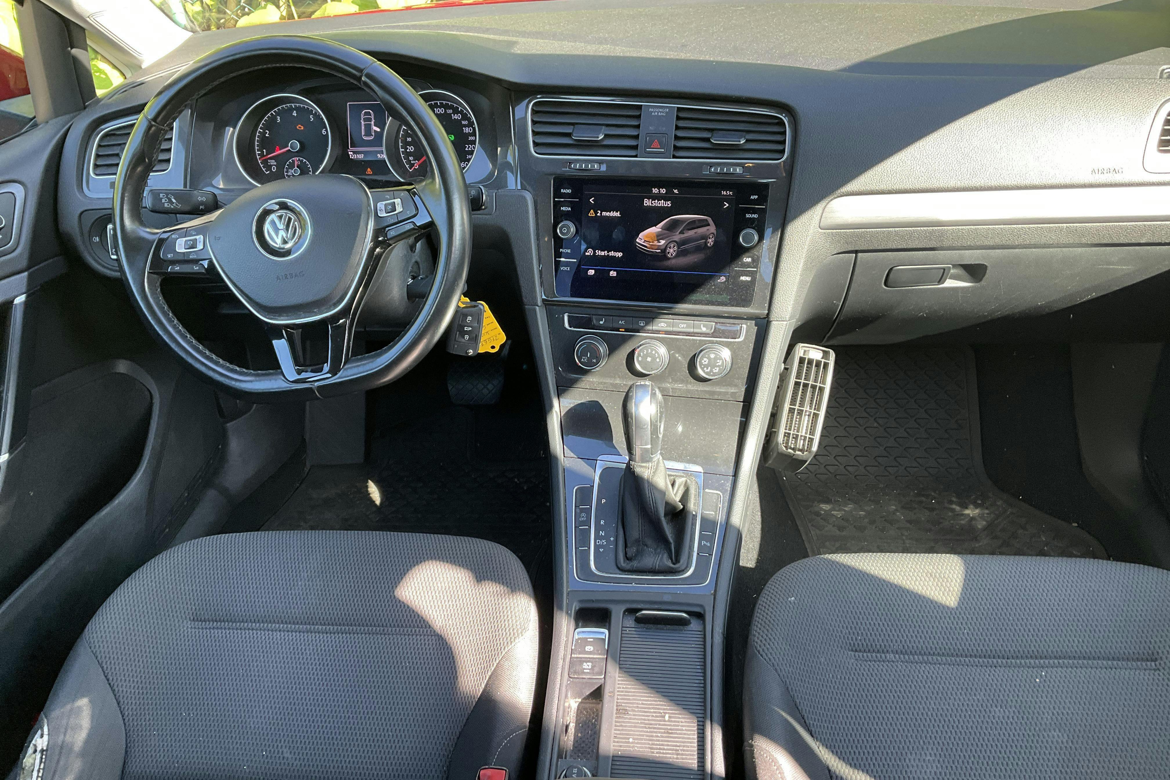 Vehicle Image 7