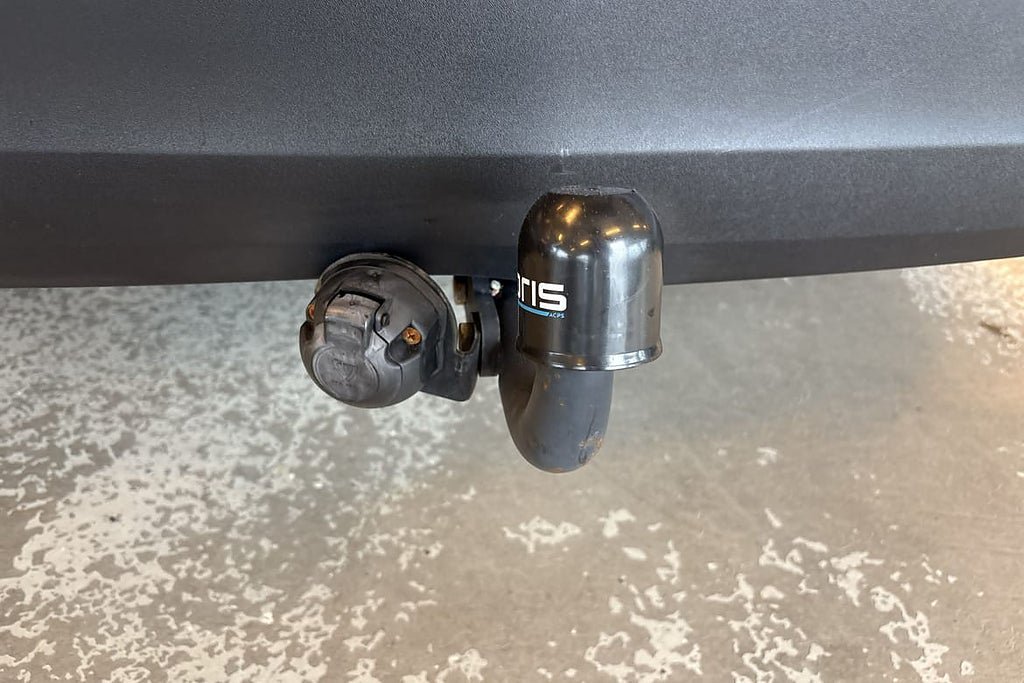 Vehicle Image 13