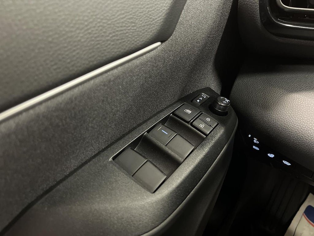 Vehicle Image 22