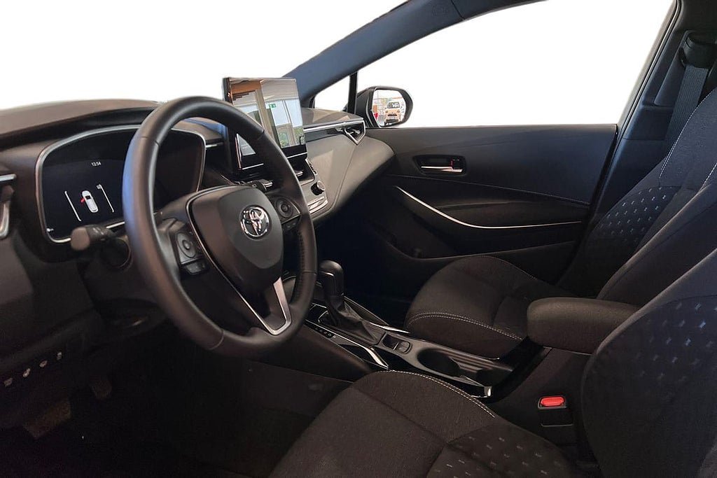 Vehicle Image 14