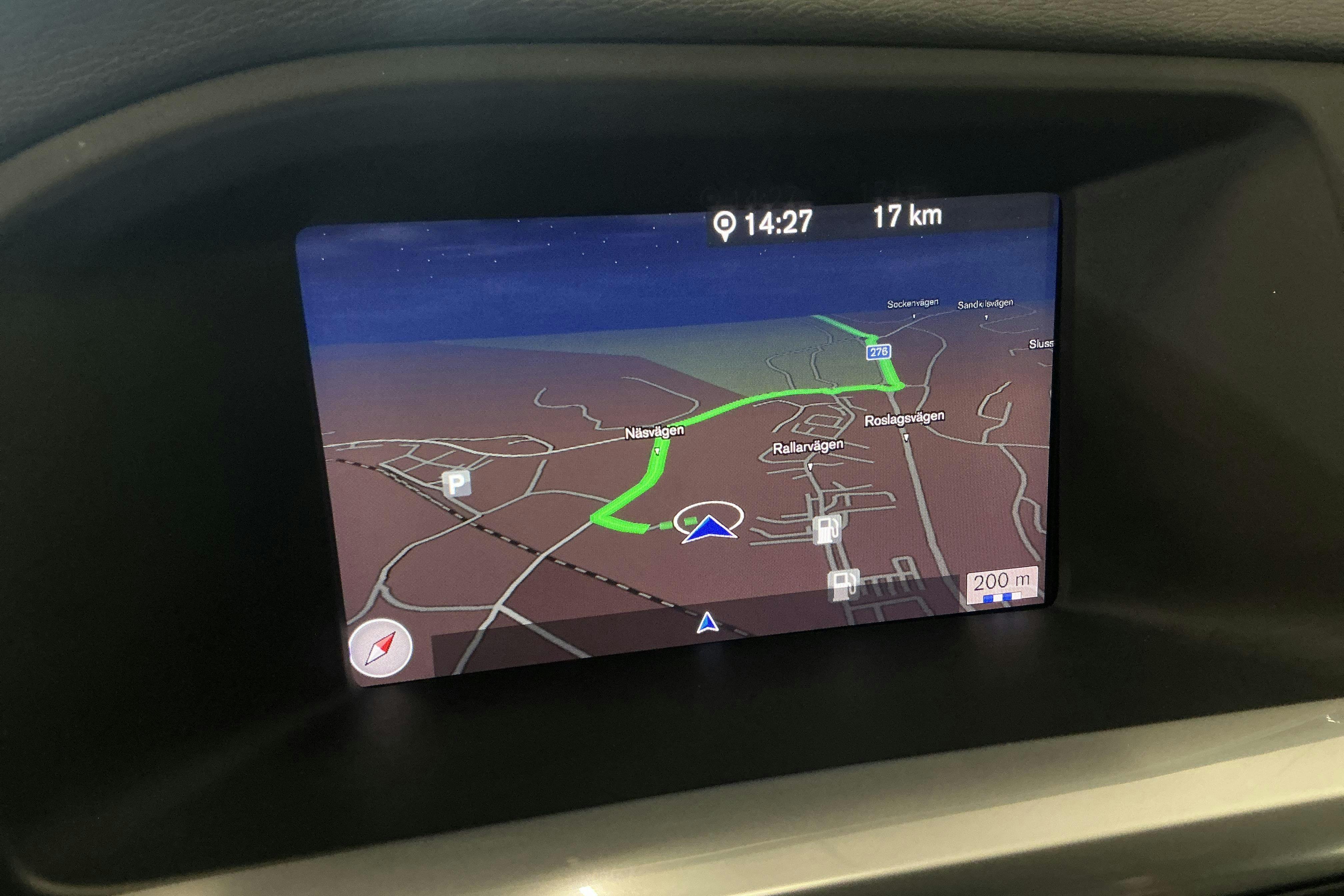 Vehicle Image 11