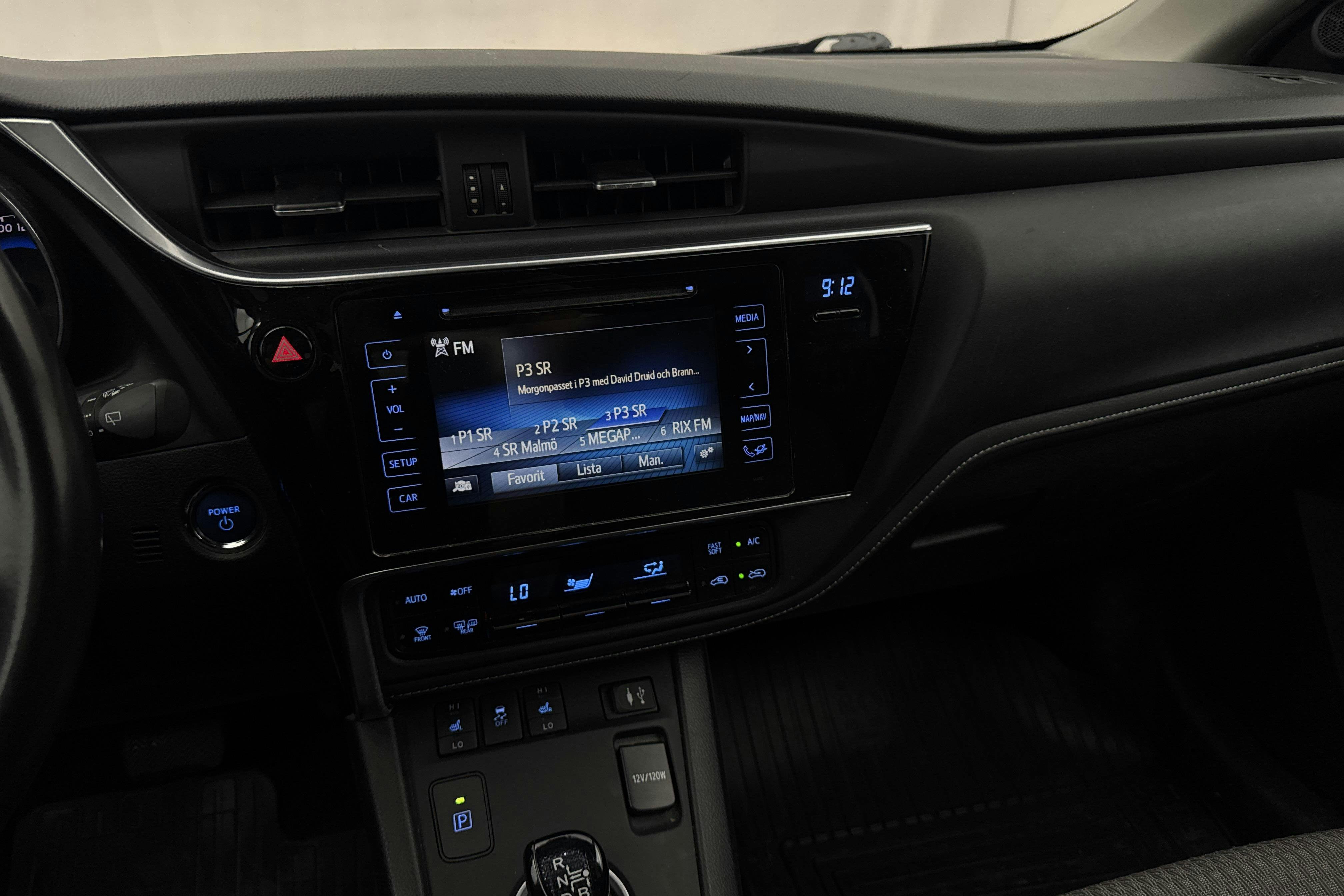Vehicle Image 11