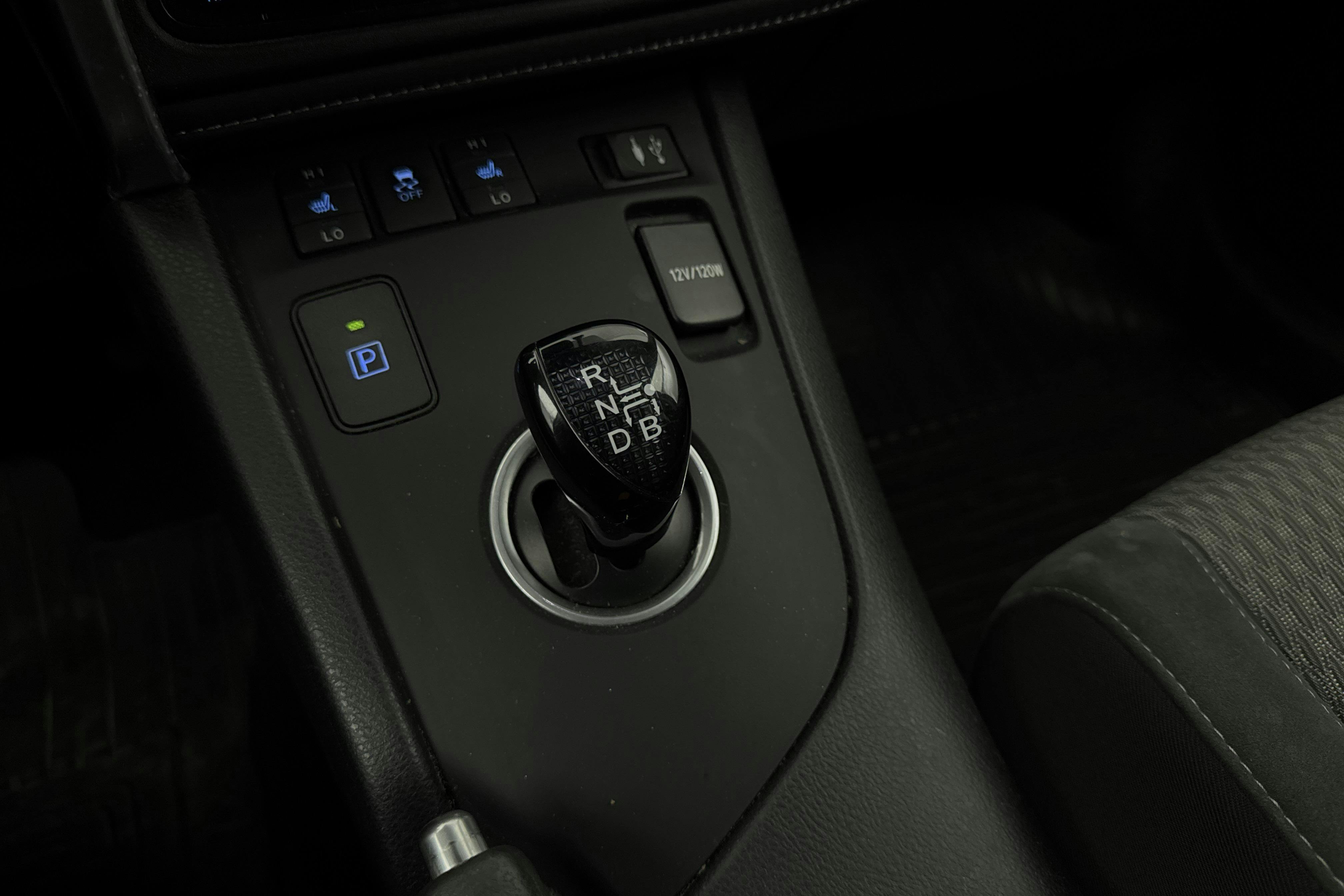 Vehicle Image 14