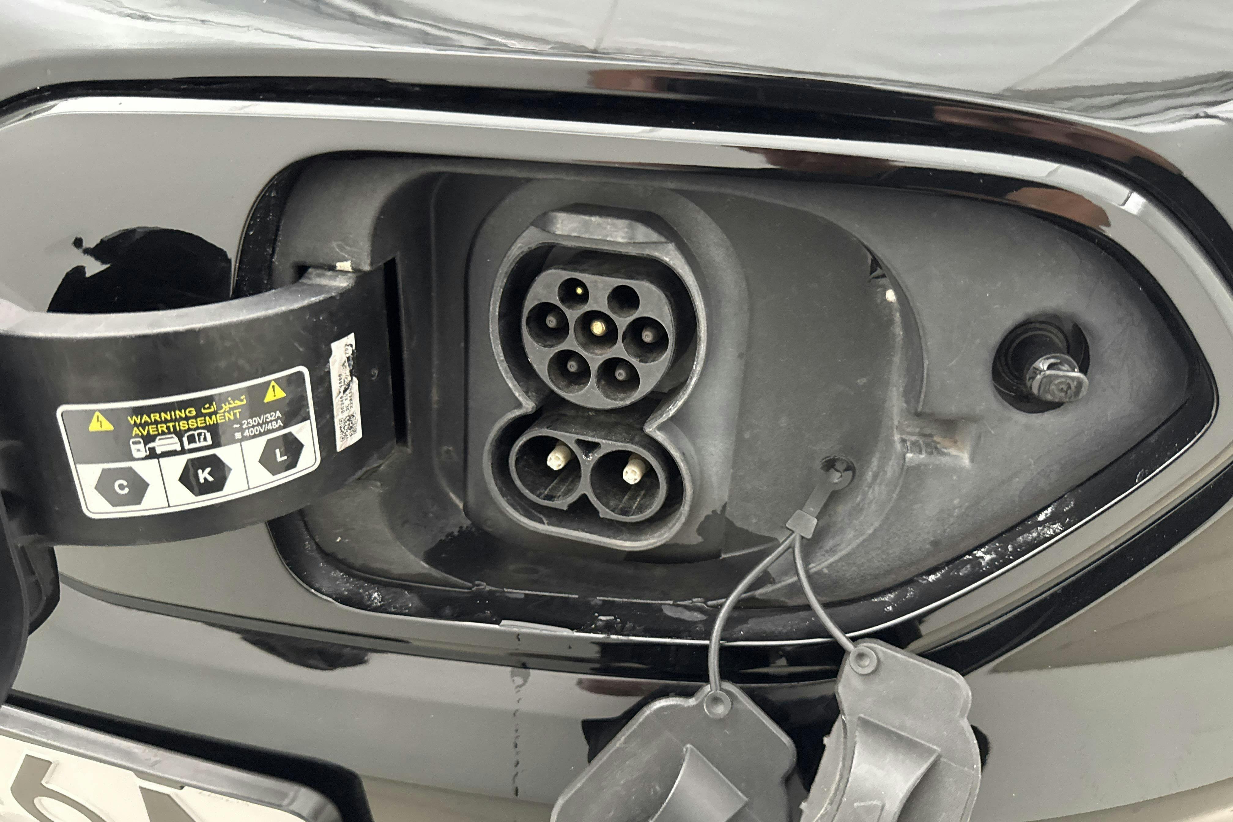 Vehicle Image 13