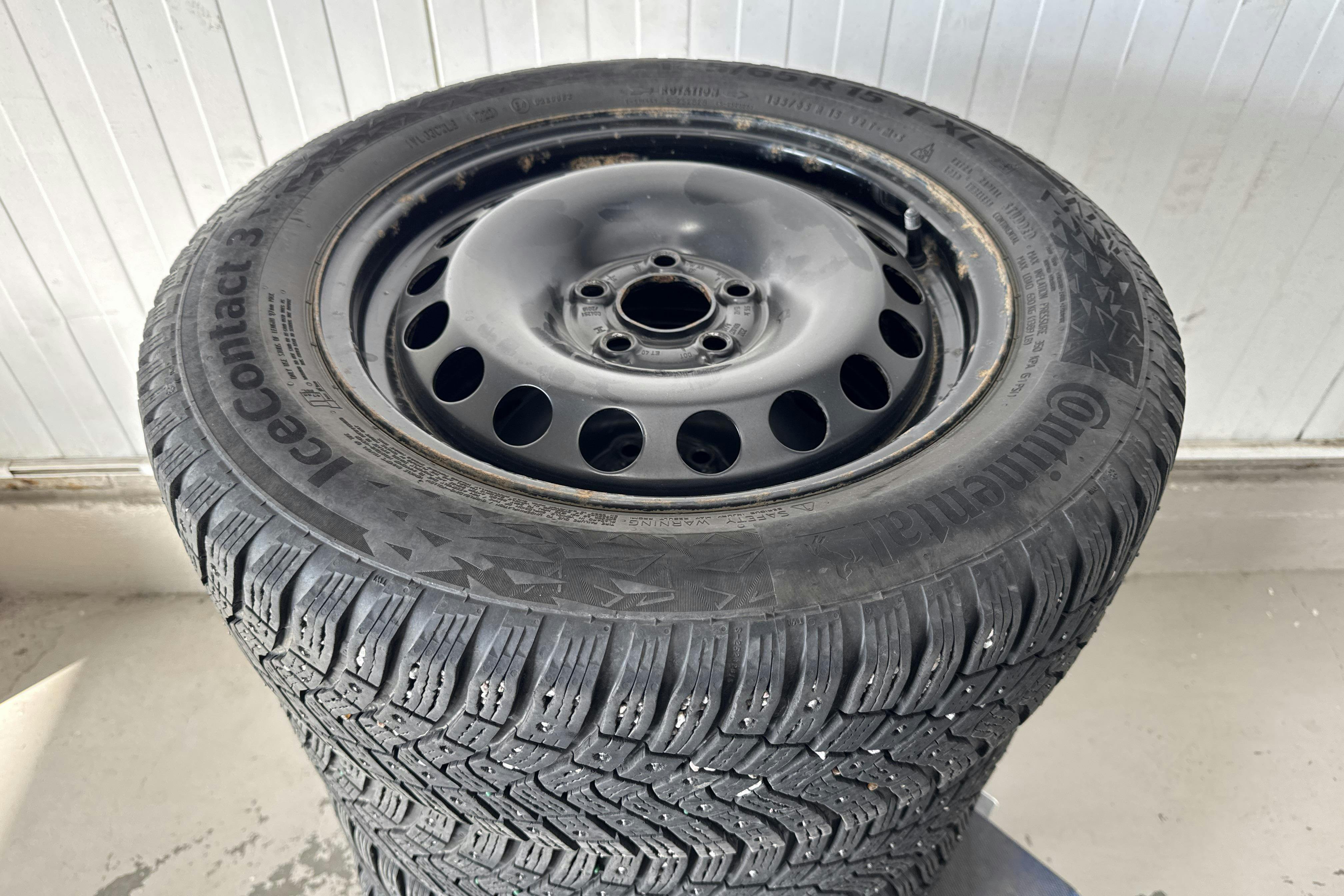 Vehicle Image 14