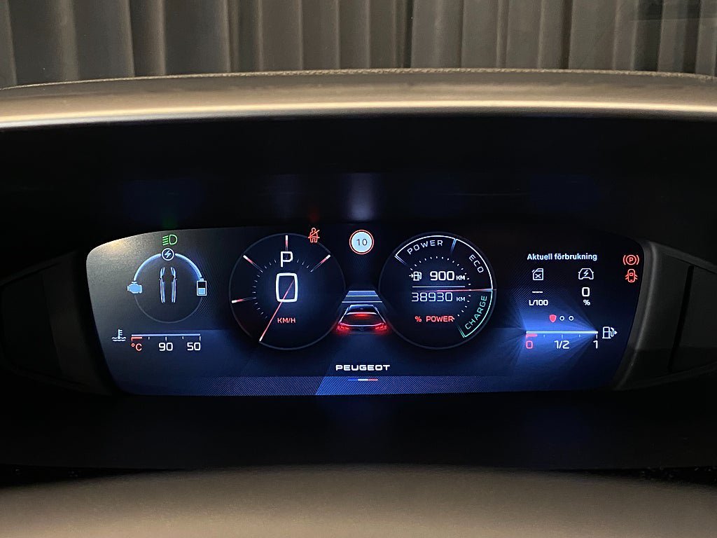 Vehicle Image 13