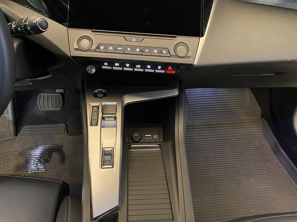 Vehicle Image 41