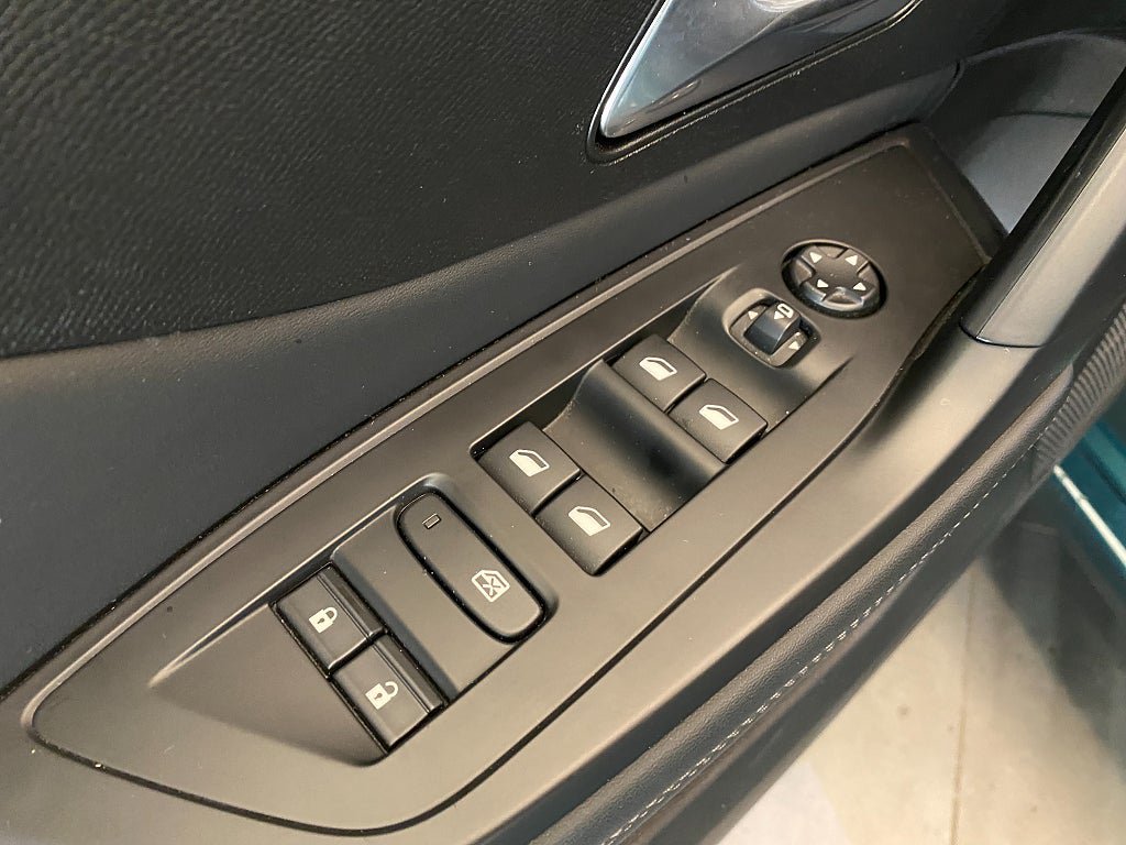 Vehicle Image 45