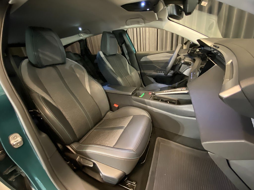 Vehicle Image 70
