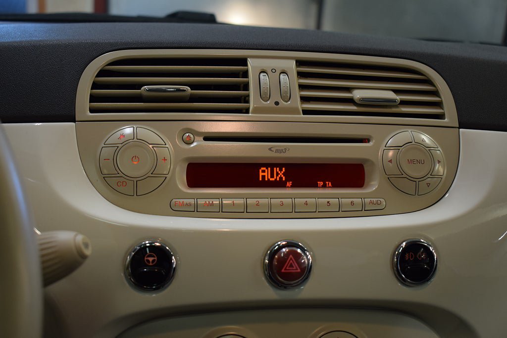 Vehicle Image 12