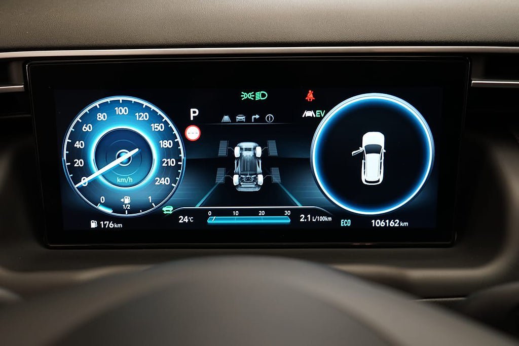 Vehicle Image 12