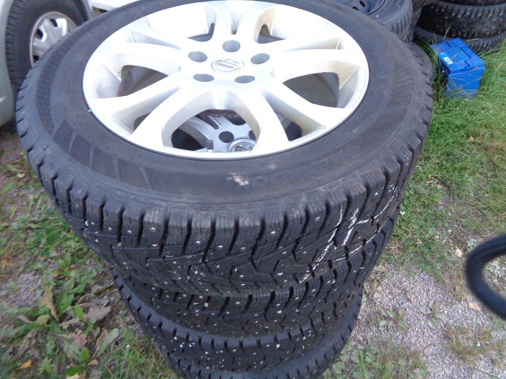 Vehicle Image 21