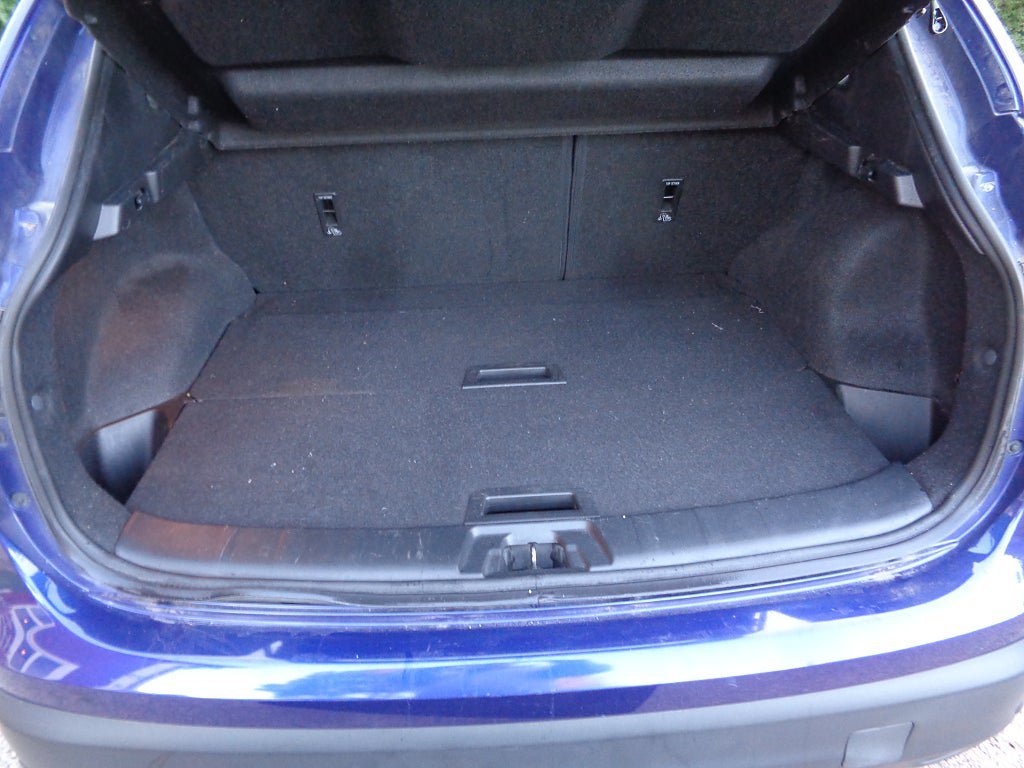 Vehicle Image 26