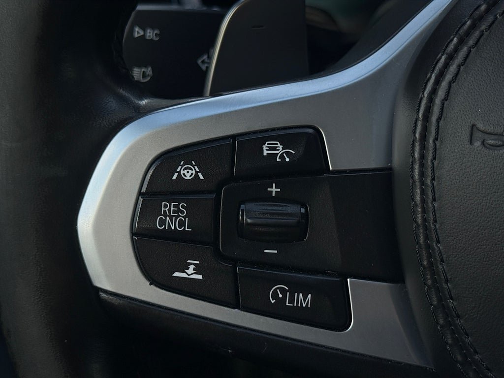 Vehicle Image 26