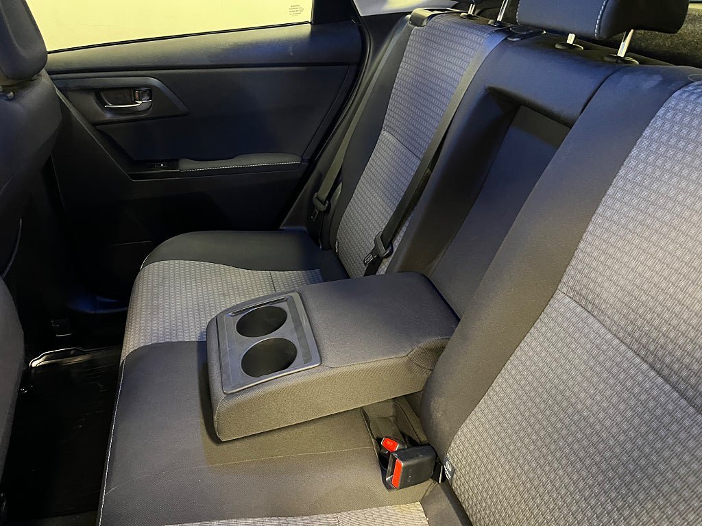 Vehicle Image 22
