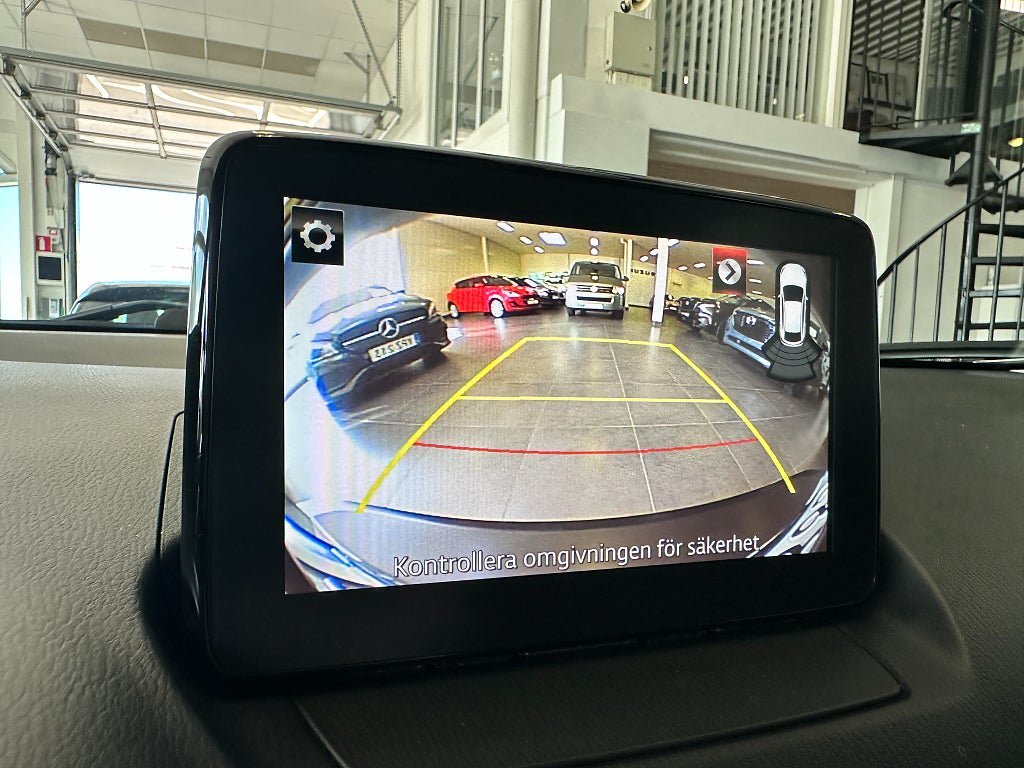 Vehicle Image 18